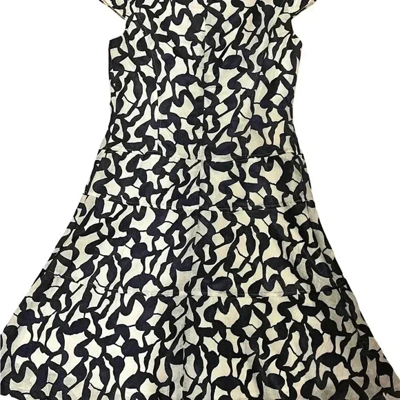 Anne Klein Black and White Cap Sleeve Midi Dress - Picture 6 of 7
